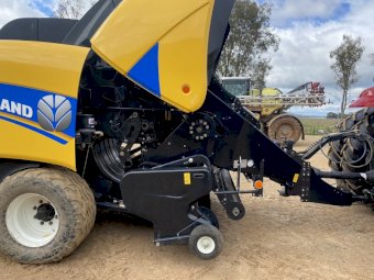 New Holland 1290 Plus Big Square Baler