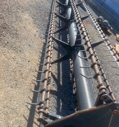 Case IH 1020 Flex Front with Air Reel