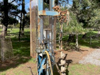 Lyco Post Driver