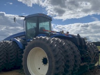 2004 New Holland TJ 450 Articulated Tractor