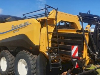 2021 New Holland Big Baler 1290 HIGH DENSITY with Crop Cutter