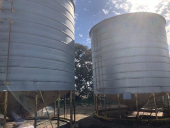 Ackland 50t Silo's