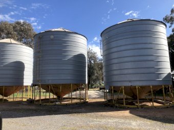 Ackland 50t Silo's
