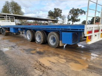 Under Auction - (A159)  48ft Fruehauf Flat Top Triaxle Trailer 