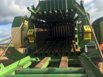 2016 Krone 8 String Big Pack 1290 HDP II Large Square Baler