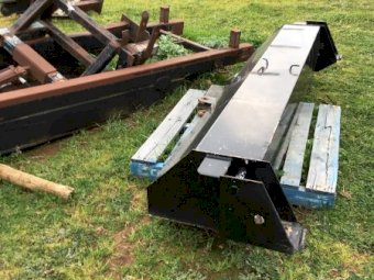 MacDon 150 Windrower weight block and transport frame