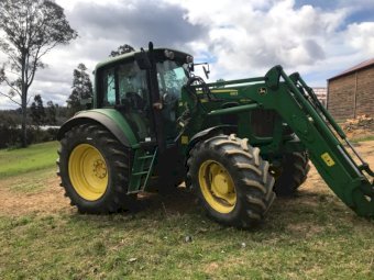 2009 John Deere 6630 Premium with 683 FEL