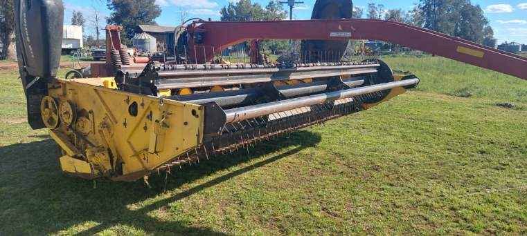 1475 New Holland 16ft Haybine