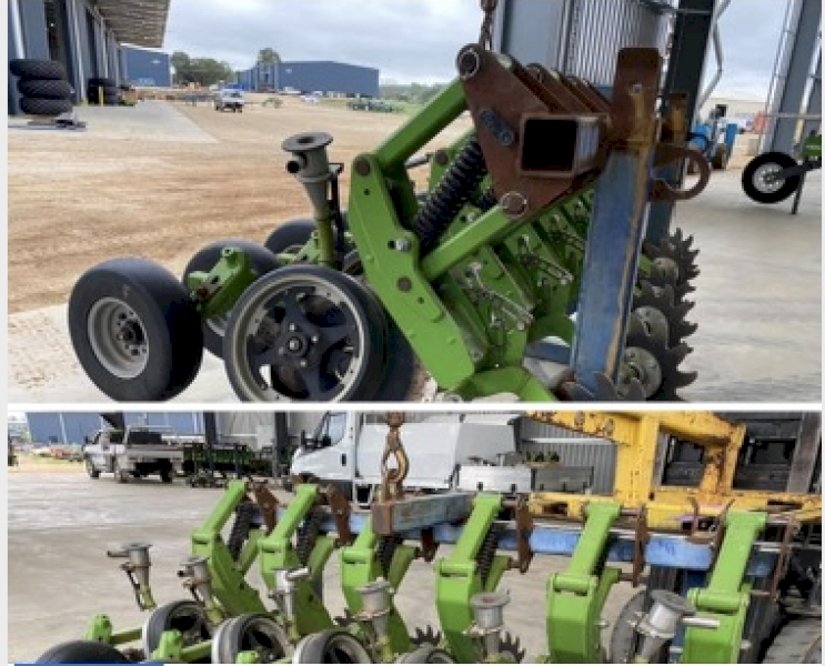 50 Boss Agriculture SX25 P Row Units