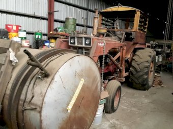 International 766 Tractor With FEL