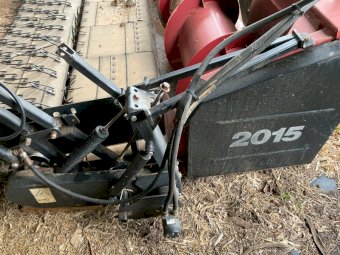 Case IH 2015 Canola Pickup Front