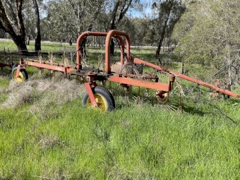 Vicon H1050 7 Wheel Rake