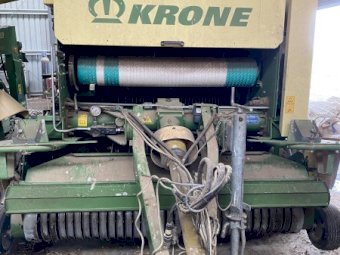 Under Auction - (A165) 2007 Krone VP1800 Round Baler 