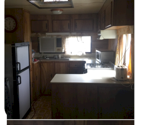 32' Tri Axle Caravan
