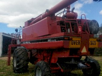 Case IH 1688 Header with 30ft 1010 Front