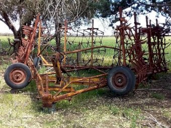 13 Section Coolamon Hydraulic Trash Harrows