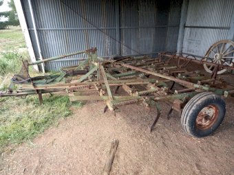 John Shearer 24 Tyne Scarifier