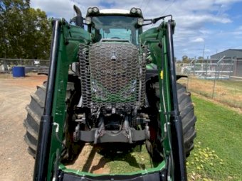 Under Auction - (A162)  2016 Fendt 824 Vario Tractor 