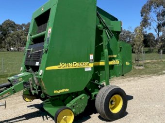 John Deere 467 Silage Special Round Baler