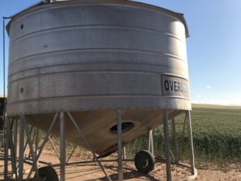 32t Jaeschke FB380 Field Bin