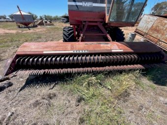 Massey Ferguson 542 Series 2 Header