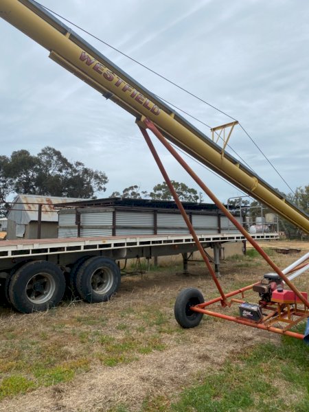 Westfield J208-51' Auger