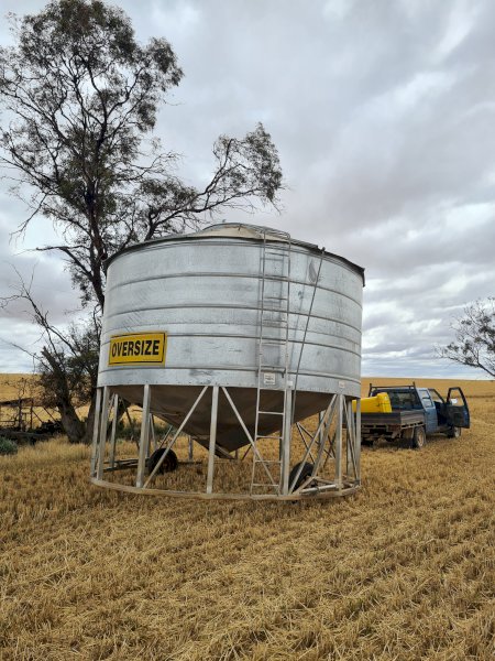 Jaeschke 32t Field Bin
