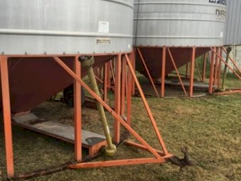 Sherwell 28 mt Field Bin 1411 D  with PTO Auger