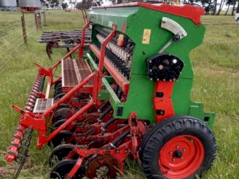 Under Auction - (A163)  Agromaster UD3000 3 Mtr Disc Seeder 