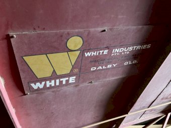 White 12t Chaser Bin