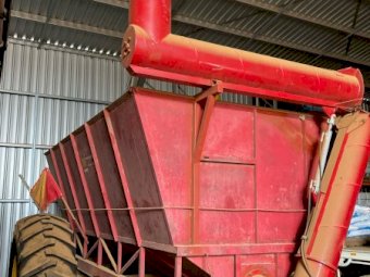White 12t Chaser Bin