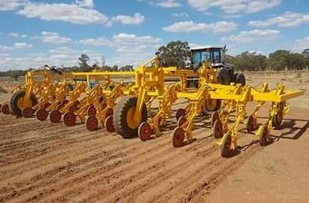 1997 Multi Farming Systems Multiplanter