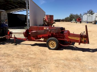 New Holland 275 Hayliner Small Square Baler