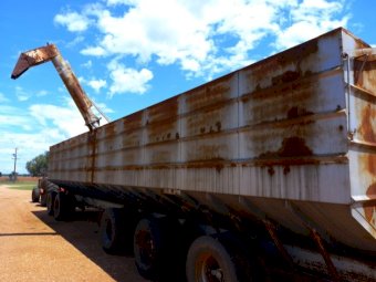 Under Auction - (A164) 1995 Parkes 80MT Mother Bin 
