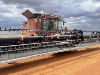 2011 Case IH 9120 4WD Header with 40ft MacDon Front & Comb Trailer