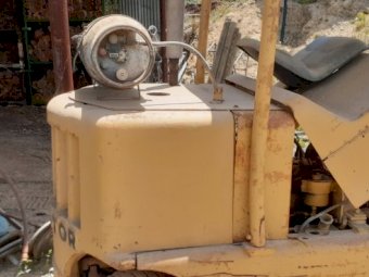 Under Auction - (A165) Forklift Towmotor 