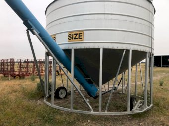 2012 Campbell 28 tonne PTO Field Bin