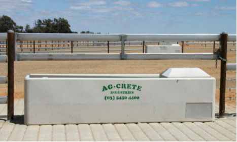 Ag-Crete Rectangular Water Trough - 4800Lx725Wx480H with float Cover 2"