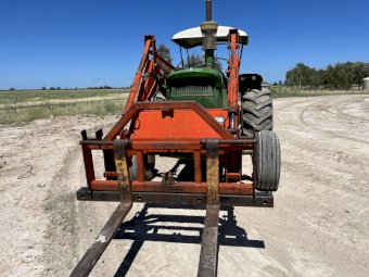 Under Auction - (A166) John Deere 5020 Tractor With FEL (Clearance Item) 