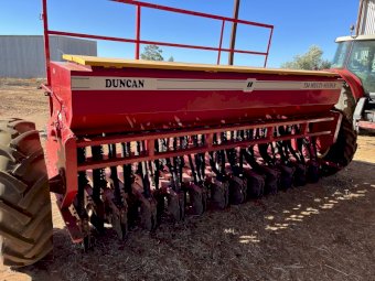 Duncan 23 Run Multiseeder