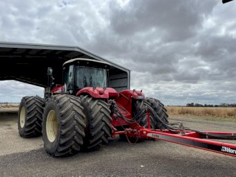 2017 Versatile 520 Tractor Articulated