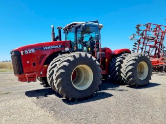 2017 Versatile 520 Tractor Articulated