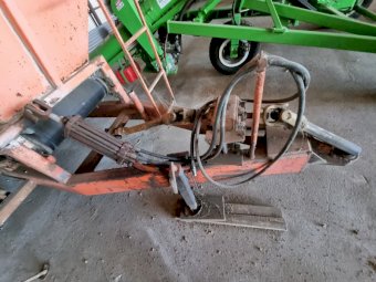 Leith 7000 Spreader