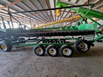 Under Auction - (A168) 2011 John Deere 615P Pick Up Front 
