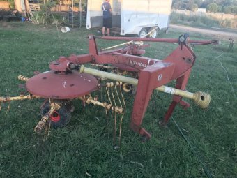 New Holland 255 Tedder Hay Rake