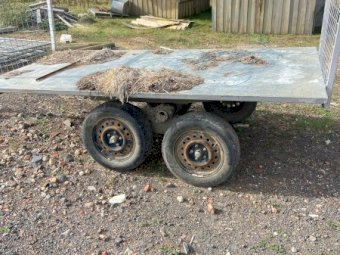 Flat Top Farm Trailer