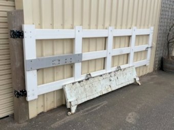 2 X Horse Gates