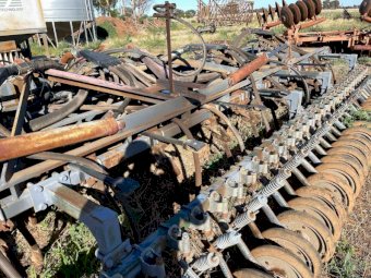 RFM 27' Airdrill 2300 Airseeder