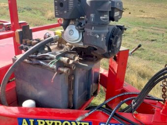 Under Auction - (A172) 2016 WMI Albybone Hay Feed Out Wagon 