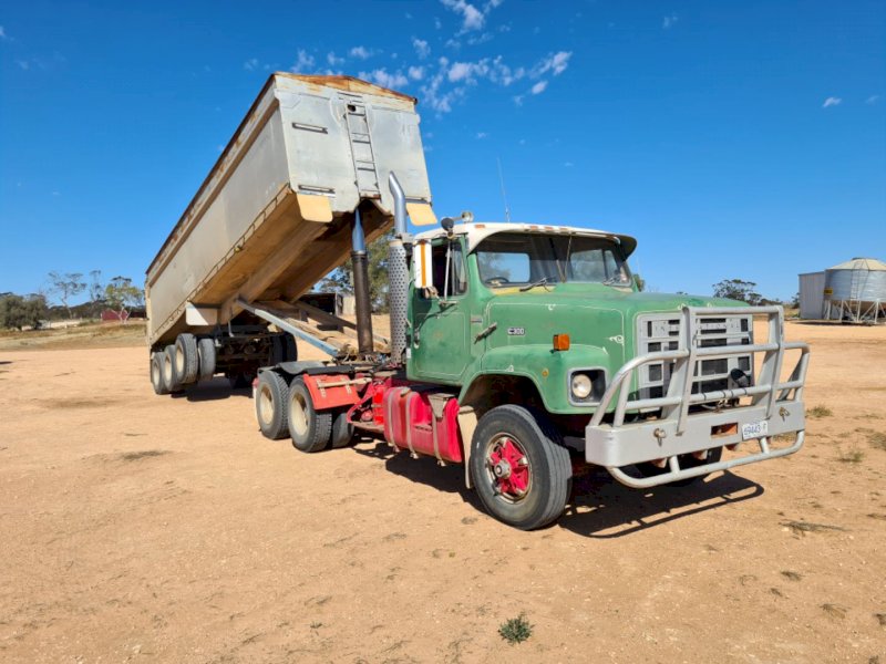 International C-300 S-Line Truck with 32ft Tri-Axle Tipper Trailer